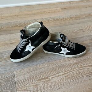 Golden Goose Black Mid Star Sneakers 37